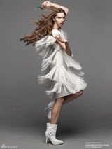 高清组图：俄罗斯超模安雅-卡扎科娃白色迷情