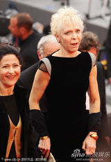 幻灯图集：《蒙彼利埃公主》首映 名模爱娃性感亮相