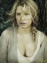 幻灯图：欧美女星5月封面汇 杰西卡辛普森素颜写真