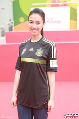 组图：苟芸慧将赴巴西世界杯称不怕治安差