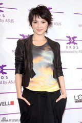 高清图：李心洁承认今年结婚 梁咏琪查字典谈恋爱