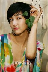 幻灯图：李海仁个人写真集发布会 泰国拍摄完成