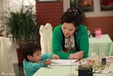 组图：何赛飞《娘家的故事3》抱孙 麻辣婆婆也温柔