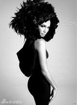 高清：詹妮弗-洛佩兹登封面 华服加身神态娇媚