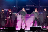 组图：韩国团体“JYJ”为台湾举办SHOWCASE彩排
