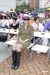 组图：众明星出席电台活动 周柏豪透露外婆遗愿