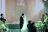 组图：陈龙章龄之完婚 现场亲吻群星道贺