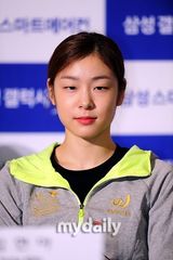 组图：韩滑冰公主金妍儿出席演出公开彩排