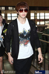 组图：FT等赴日本参加《MCountdown HelloJapan》