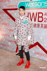 高清组图：郑嘉颖陈细洁邓萃雯黄百鸣出席品牌活动