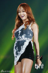 组图：韩团2PM与missA等出席音乐盛典尽情狂欢