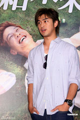 组图：陈柏霖带病拍微电影期待与桂纶镁再合作