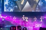 组图：SHINee与EXO-K等K-POP演唱会秀炫舞