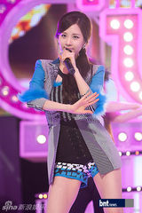 组图：神话与泰蒂徐热唱音乐节目 4minute夺冠