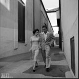 高清组图：伊丽莎白-泰勒绝版照片曝光 16岁如少妇