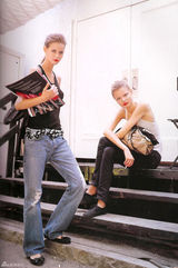 高清组图：欧美嫩模街拍 身材高挑美腿修长