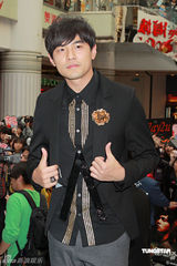 高清图：周杰伦林志玲香港宣传 要求女方不穿高跟鞋