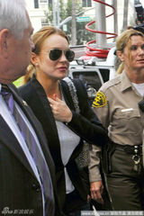 组图：罗韩缓刑听证会宣判 戒毒所过新年免牢狱之灾