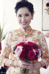 组图：陈贝儿黄国栋造人随缘 佛教仪式婚礼庄严温馨