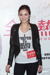 组图：《全球热恋》香港宣传 郭富城工作度中秋