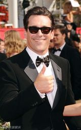 高清组图：《广告狂人》男星乔-汉姆携妻秀恩爱