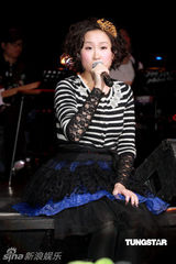 高清组图：王菀之不计前嫌原谅好友 张敬轩因病失约