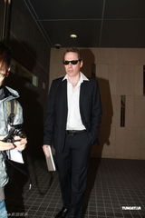 杜丽莎被告拖欠工资 其夫到庭应讯双方未达成和解