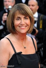 高清组图：戛纳红毯星光暗淡 舒淇斯文顿闪耀