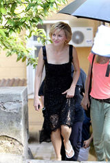 组图：娜奥米-沃茨新片饰演戴安娜王妃