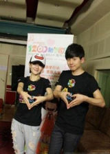 组图：谢娜张杰美国游学照曝光