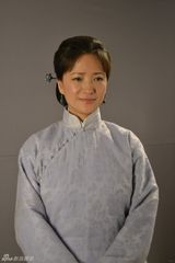 组图：《大宅门》何晴定妆照曝光 展古典风情