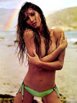 组图：超模吉赛尔-邦辰时尚大片性感热辣