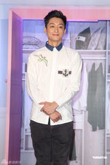 组图：任贤齐新片中年出柜 范晓萱不排斥三人行