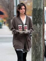 幻灯：《新月》主演含情对视 麦当娜继续南非行