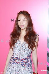 组图：熊黛林谈父亲病情 陈慧琳年底发新碟