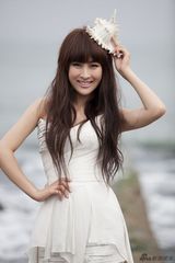 组图：马苏海边写真曝光 高雅变身“海的女儿”