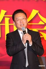 组图：蒋大为北京唱响红色经典 放歌献礼建党90周年