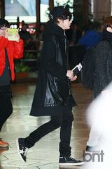 组图：金汎(金范)复工赴日宣传《那冬》笑容洋溢幸福