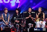 组图：韩男团Band Toxic出演《尹道贤的Must》