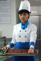 组图：《林师傅在首尔》热播 百变张佳宁大赚眼球