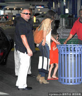 组图：小苏瑞猛练体操 奥运“种子”初长成