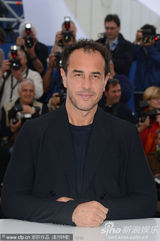 组图：《现实》发布会 导演加洛尼携主演亮相