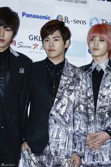 独家高清：李玹雨郑宇等亮相亚洲模特颁奖典礼