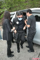 组图：陈僖仪遗体火化 亲朋好友送别