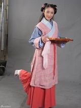 高清：新《水浒》甘婷婷版潘金莲 化透明妆缠小脚