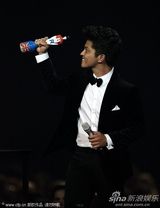 组图：第32届全英奖 布鲁诺-玛斯获最佳国际男歌手