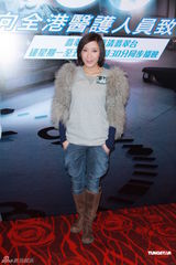 组图：杨怡出席新剧庆功宴自称愿与陈志云合作