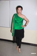 组图：汪明荃关菊英红配绿 罗兰胡枫刘以达同场