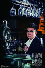 组图：陈奂仁携颖儿登杂志 演绎悬疑推理小说