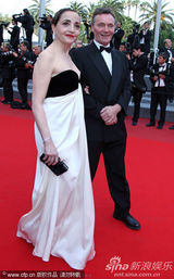 幻灯图集：李沧东《诗》首映 伊丽莎白-班克斯助阵